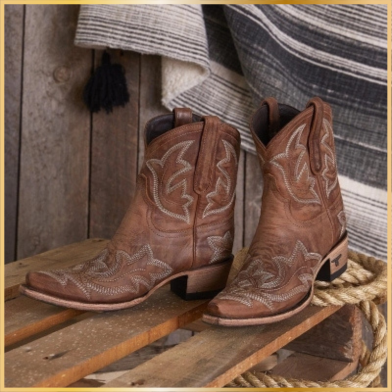 Embroidered Short Boots